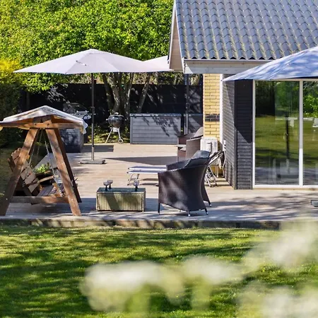 Keti - 50m From The Sea In Ne Jutland By Interhome Holiday home Hadsund